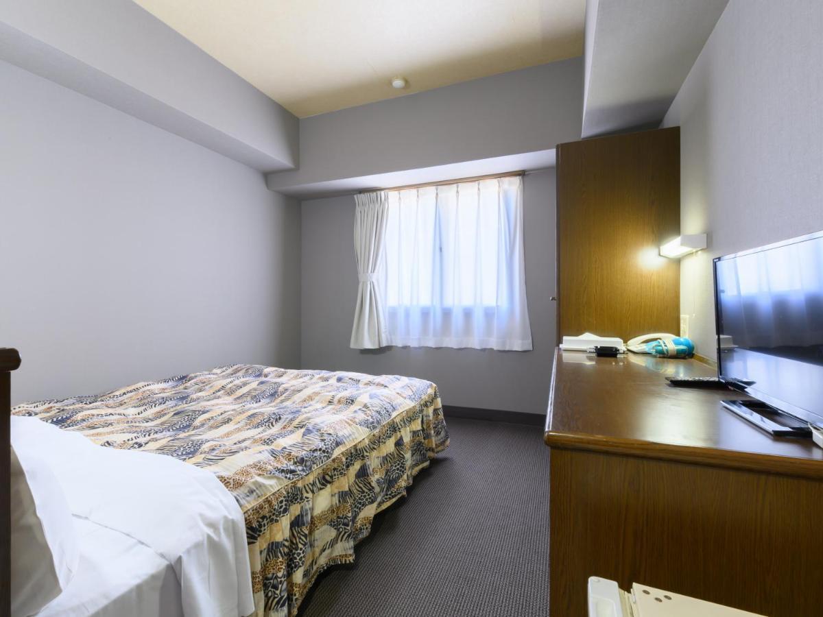 Tabist Iwata Station Hotel Экстерьер фото