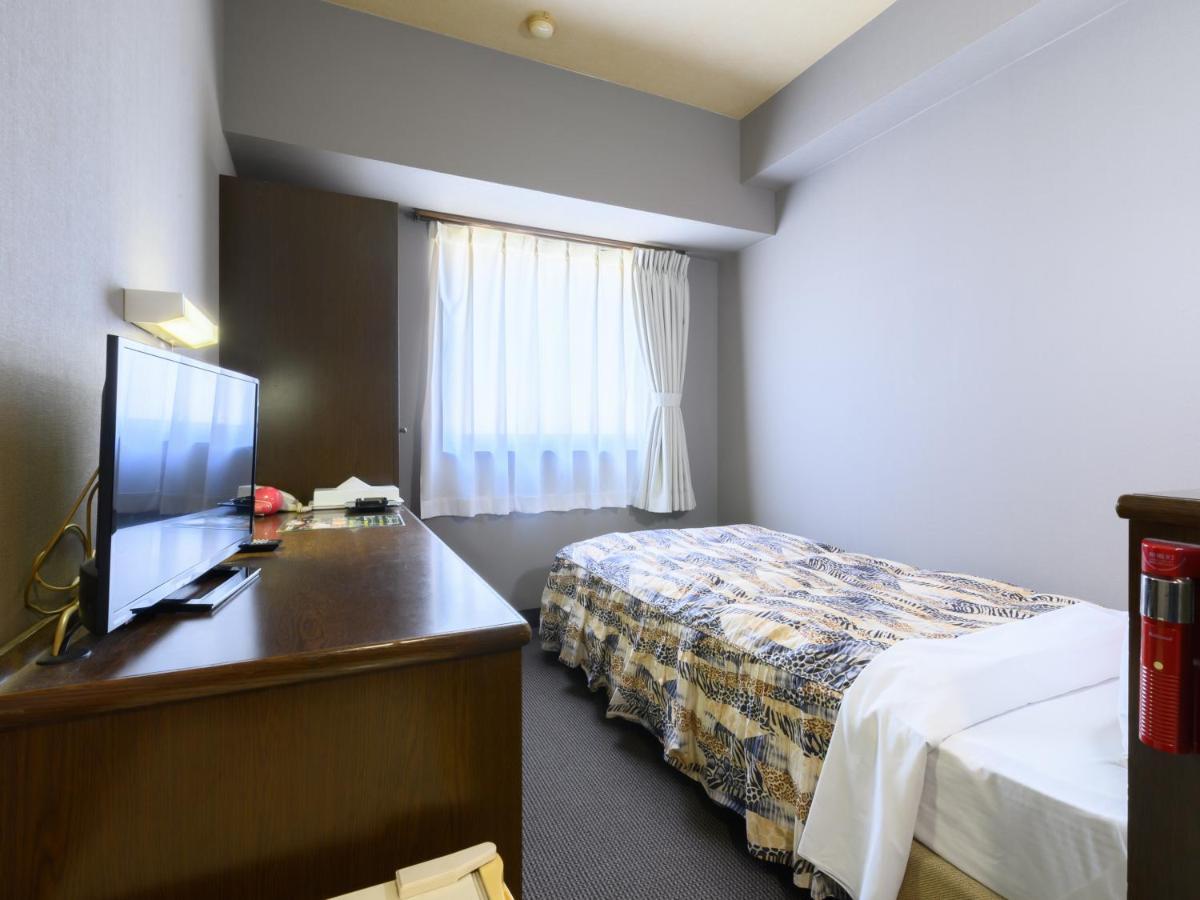 Tabist Iwata Station Hotel Экстерьер фото